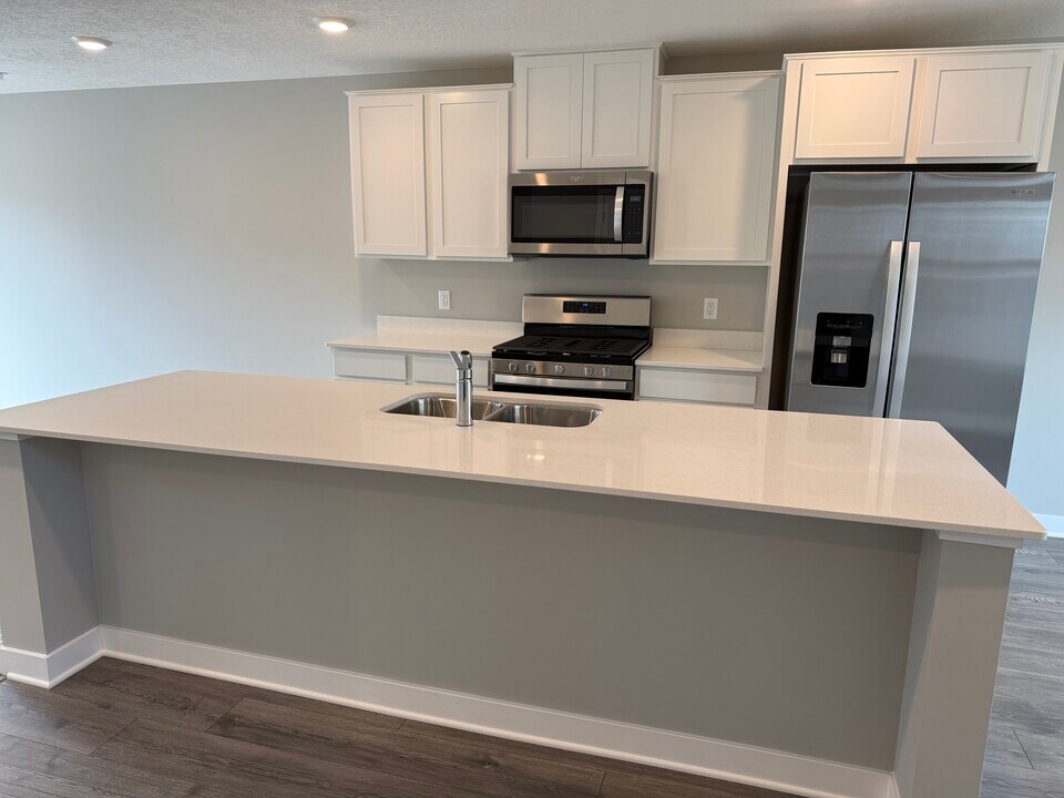 12535 Guadalcanal Cir NE in Blaine, MN - Building Photo