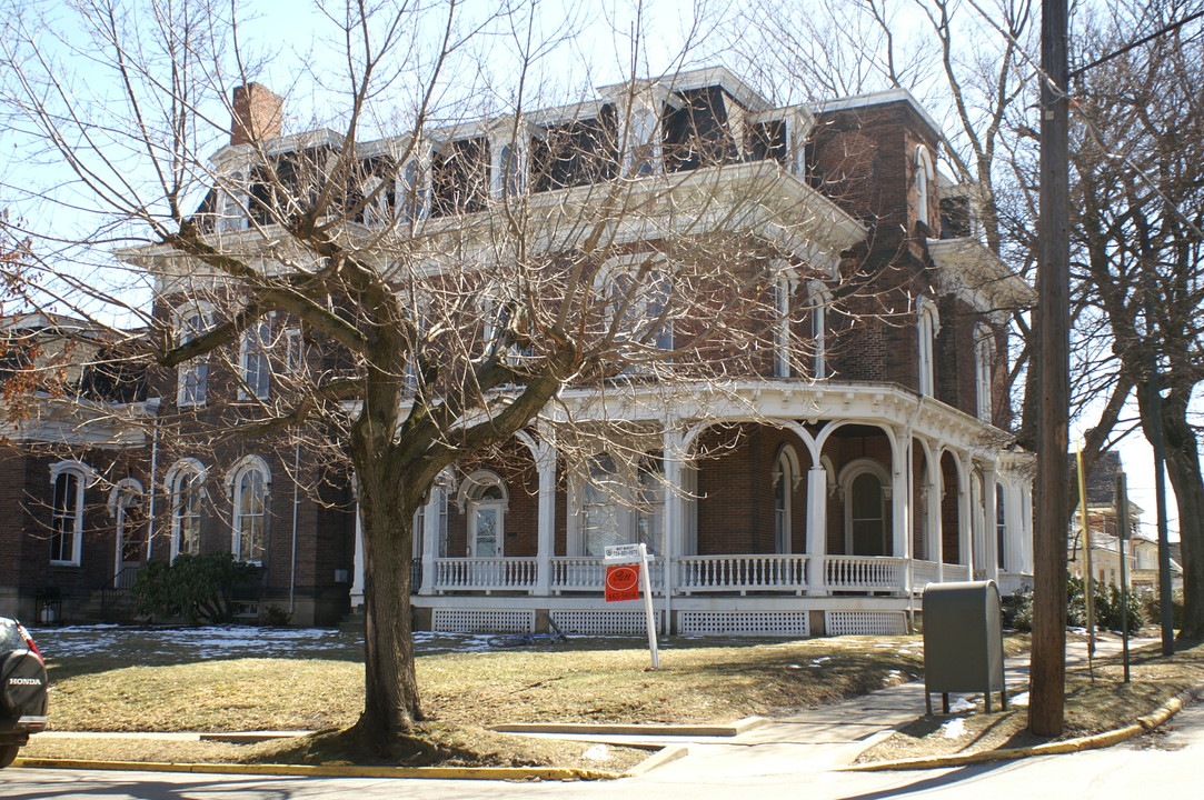 Heritage House in Indiana, PA - Building Photo