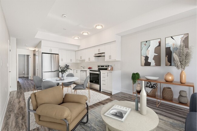 62 Dixfield Dr in Toronto, ON - Building Photo - Building Photo