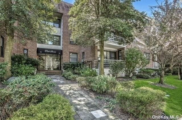 property at 14-16-16 Stoner Ave