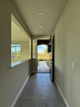 10729 Portico Cir in Rancho Cordova, CA - Foto de edificio - Building Photo