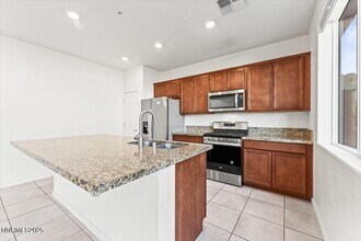 1048 Big Rock Loop in Sun Valley, NV - Building Photo - Building Photo