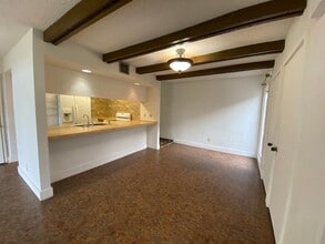 2010 Corner Lake in Haines City, FL - Building Photo - Building Photo