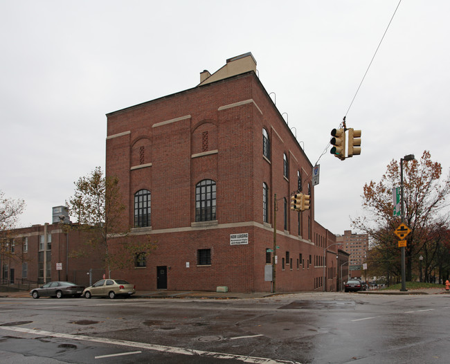 Monument Place Apartments in Baltimore, MD - Building Photo - Building Photo