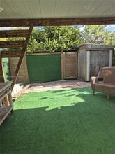 965 SW 147th Ct in Miami, FL - Building Photo - Building Photo