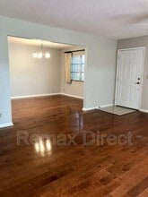 4300 Hazel Ave in Palm Beach Gardens, FL - Building Photo - Building Photo