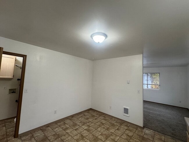 903 S 12th Ave in Yakima, WA - Building Photo - Building Photo