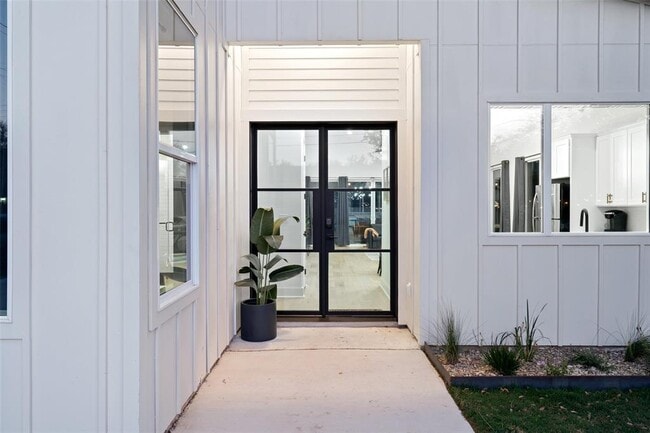 2211 White Dove Pass in Austin, TX - Building Photo - Building Photo