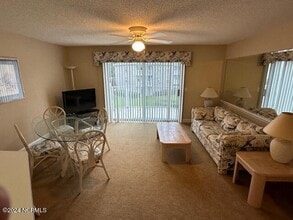 908 Resort Cir in Sunset Beach, NC - Building Photo - Building Photo