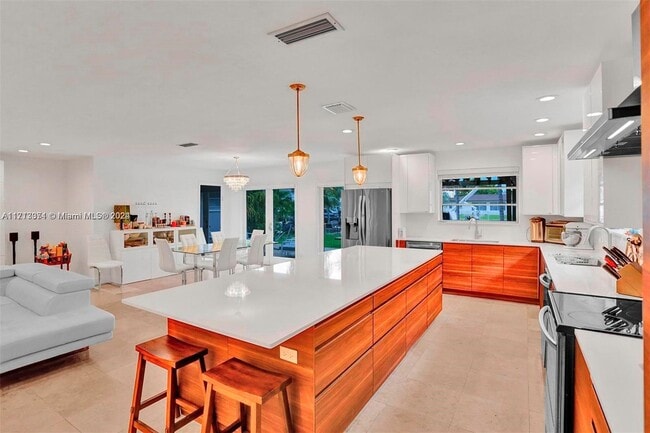 property at 1850 NE 118th Rd