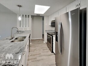 2101 Anchor Ave in Spring Hill, FL - Building Photo - Building Photo