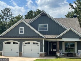 1180 Legend Dr in Greensboro, GA - Building Photo