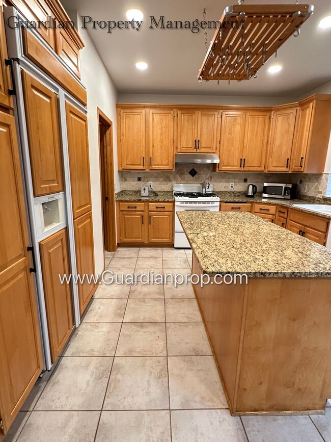 14699 Coachman Ct in Prior Lake, MN - Building Photo - Building Photo