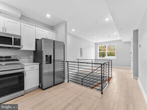 1682 N 54th St in Philadelphia, PA - Building Photo - Building Photo