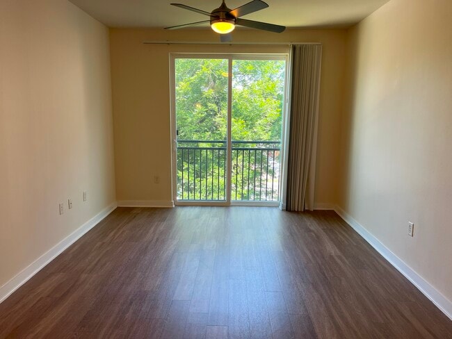 property at 1900 Barton Springs Rd