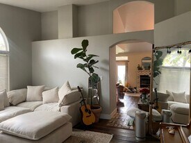 5615 Bayberry Ave in Bakersfield, CA - Building Photo