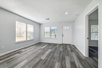 7846 S Howton St in Houston, TX - Building Photo - Building Photo