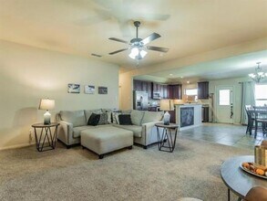 108 Halifax Cir in Palmer, TX - Building Photo - Building Photo