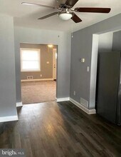 2162 Vailthorn Rd in Baltimore, MD - Building Photo - Building Photo