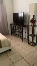 13925 NE 16th Ave in North Miami, FL - Building Photo - Building Photo