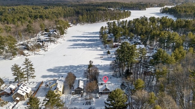 property at 27 Lower Dam Way