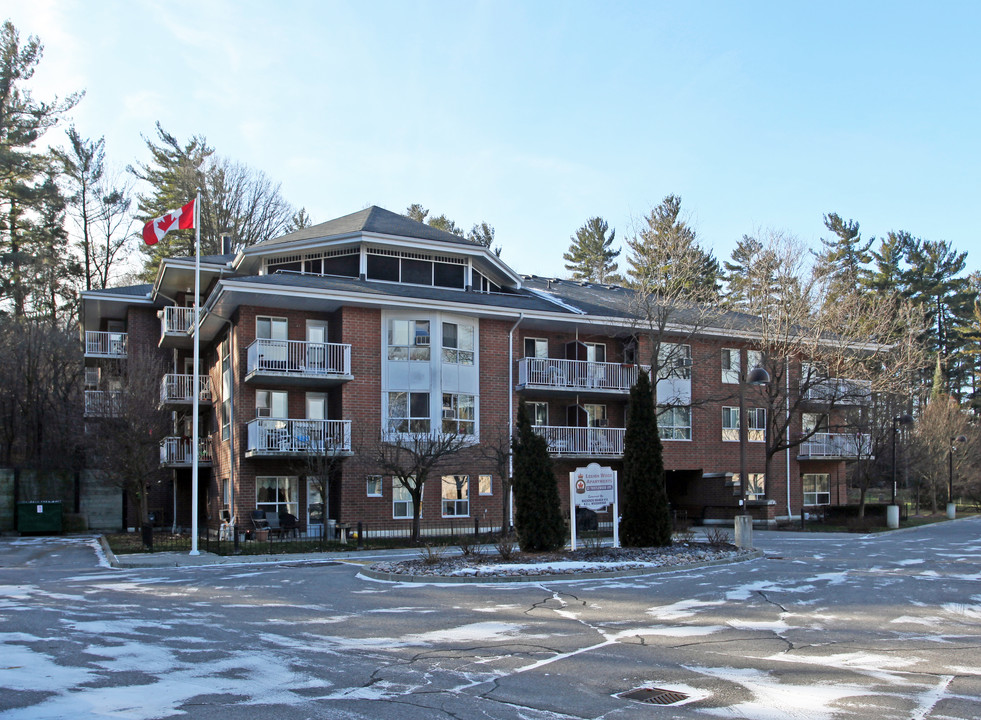 Legion Woods Apartments in Vaughan, ON - Building Photo