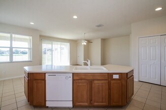 2337 125th Dr E in Parrish, FL - Building Photo - Building Photo