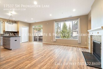 17537 SW Pronghorn Ln in Beaverton, OR - Building Photo - Building Photo