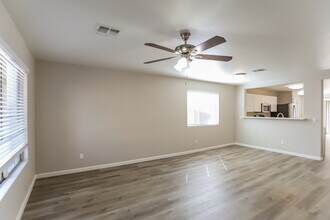 16189 W Hearn Rd in Surprise, AZ - Building Photo - Building Photo