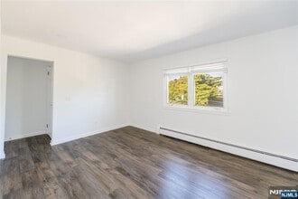 1432 13th St in Fort Lee, NJ - Building Photo - Building Photo