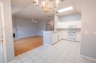 817 Stafford Station Dr in Saginaw, TX - Building Photo - Building Photo