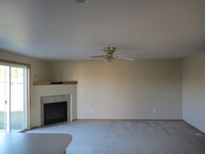 7807 Vendovi Dr in Pasco, WA - Building Photo - Building Photo