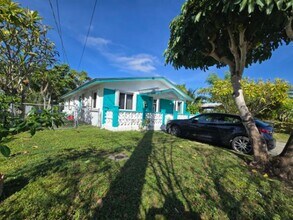 3443 NE 3rd Ave in Oakland Park, FL - Building Photo - Building Photo