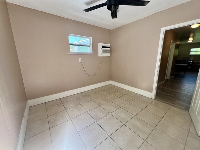 3280 S 7th St in Fort Pierce, FL - Building Photo - Building Photo