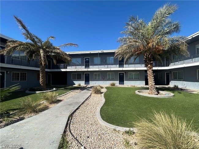 property at 412 W Monroe Ave