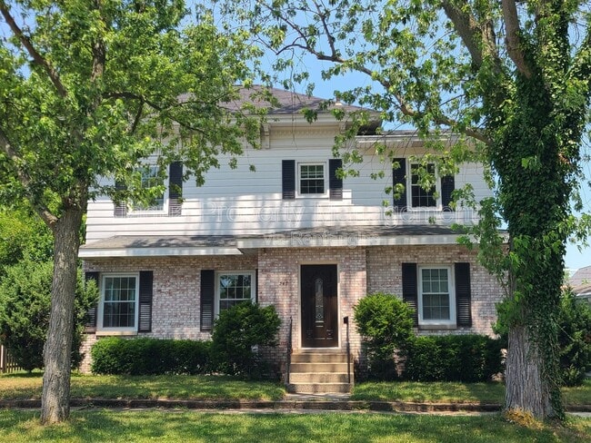 property at 547 Archer Ave