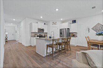 4059 Blaney Ln in Milton, FL - Building Photo - Building Photo