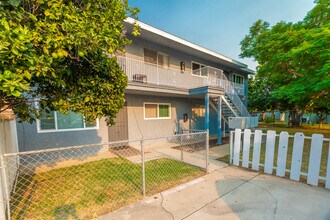 370-372 G St in Chula Vista, CA - Building Photo - Building Photo