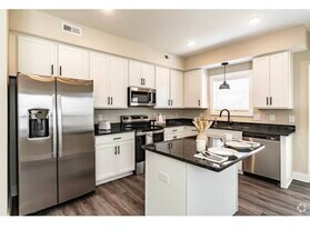 449 Glenda Ct in Clarksville, TN - Building Photo