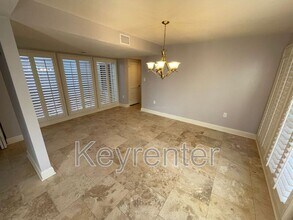 516 Lost Tree Ln in Knoxville, TN - Building Photo - Building Photo