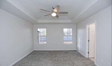 220 Easy St in Hinesville, GA - Building Photo - Building Photo