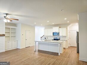 5514 Leyland Dr in Flowery Branch, GA - Building Photo - Building Photo