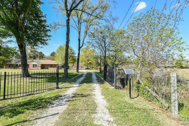 property at 8710 West Ln