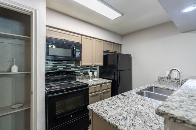 The Brix Apartments in Dallas, TX - Foto de edificio - Interior Photo