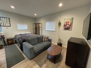 1329 E St in Eureka, CA - Building Photo - Building Photo