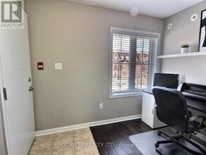 614 Shoreline Dr in Mississauga, ON - Building Photo - Building Photo