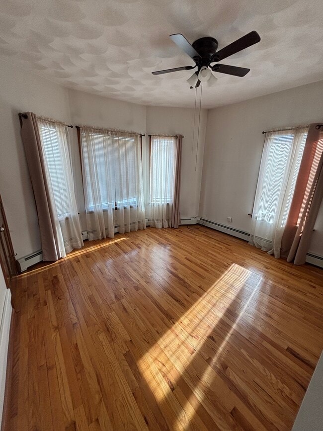 84 Bellevue Ave, Unit 84 Bellevue Ave