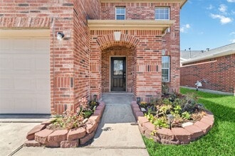 8418 Village Rose Ln in Houston, TX - Building Photo - Building Photo