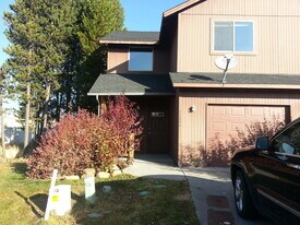 16406 Heath Dr in La Pine, OR - Building Photo