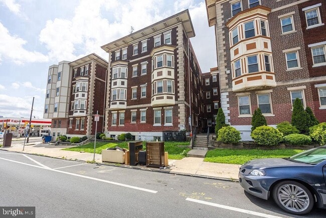 property at 4710 Chestnut St